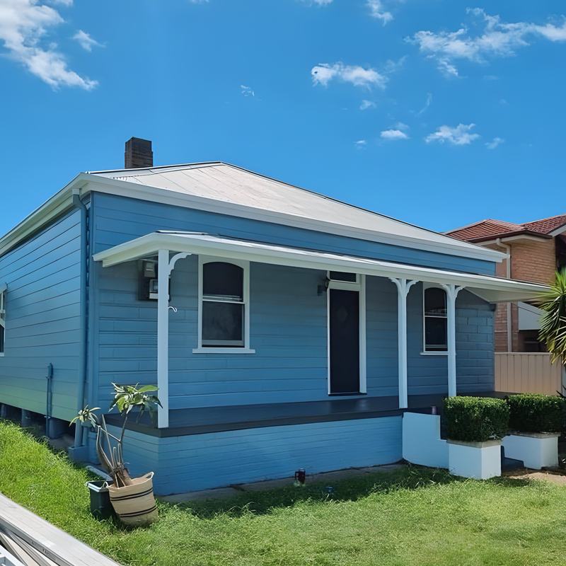 Weatherboard cottage repaint by Andrew Lindner Painting, Newcastle painters
